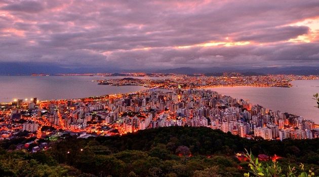 Florianópolis tem a menor mortalidade por covid-19 entre capitais.Desconto é de 20% no pagamento do IPTU até 5 de Janeiro.