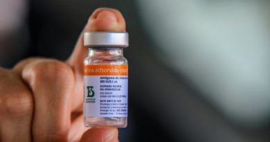Procon notifica site por falso anúncio de venda da vacina CORONAVAC