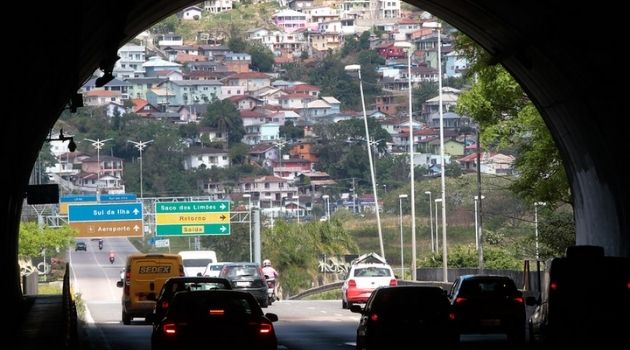 Trânsito do túnel Antonieta de Barros terá alterações na próxima semana