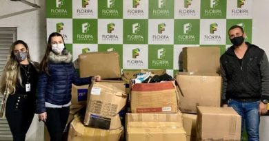 Campanha do Agasalho do Floripa Shopping já doou mais de 2.350 peças