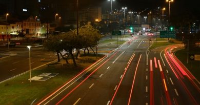 Prefeitura de Florianópolis substitui sistema de iluminação da Avenida Paulo Fontes