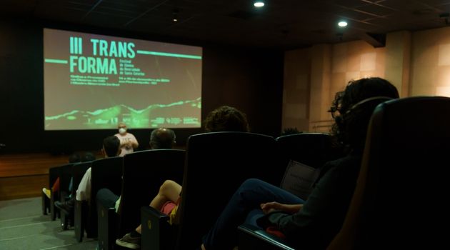 Mostra de cinema LGBTQIA+ seleciona curtas metragens