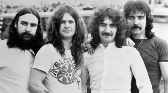 "War Pigs", a canção do Black Sabbath contra a guerra.