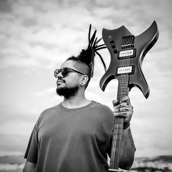 Bob Avante, lança single, "Meritocracia é o Cara#&%"