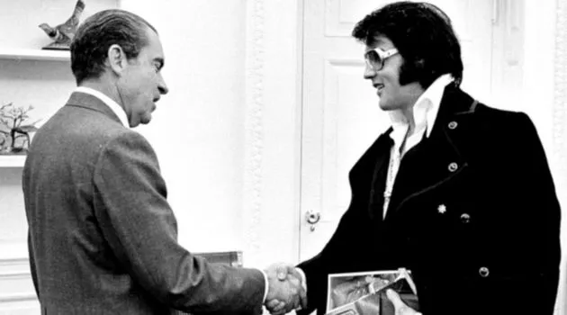 Elvis e Nixon: um encontro que seria considerado hoje como "Vergonha alheia"