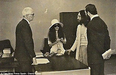 Há 55 anos John & Yoko se casavam em Gibraltar. 