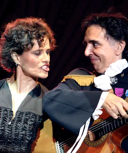 Zélia Duncan revela motivo do afastamento de Rita Lee.