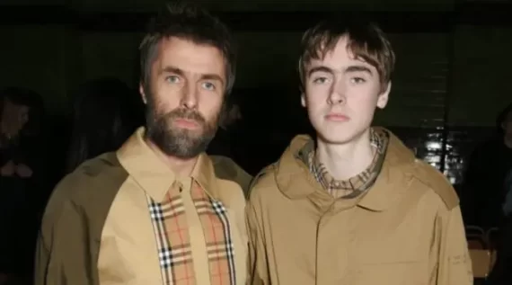 Liam Gallagher escolhe banda do filho como apoio da turnê 'Definitely Maybe'.