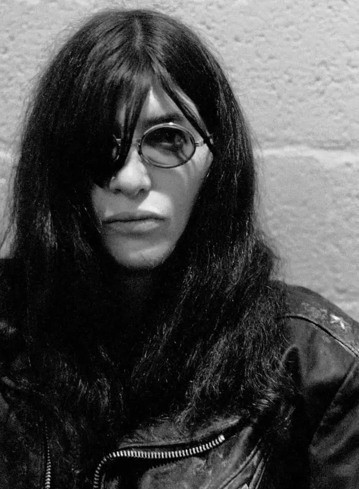 Joey Ramone: vinil raro e batalha legal por filme agitam cenário punk