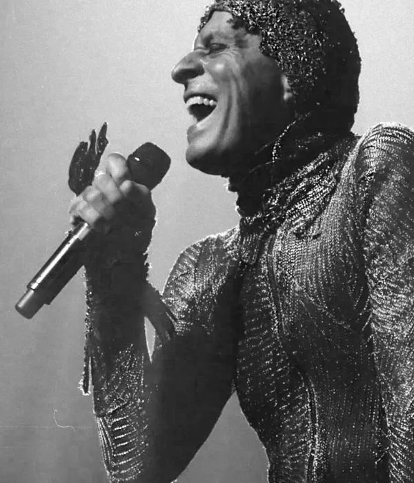 Ney Matogrosso diz: "Pode falar de mim o que quiser, desde que seja verdade”.