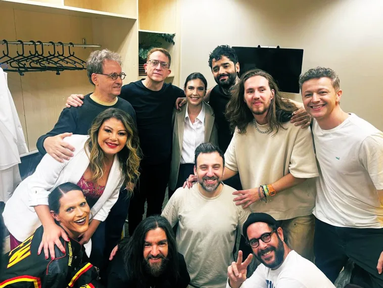 Homenagem ao RS: Humberto Gessinger chora e Thedy Corrêa faz alerta climático.