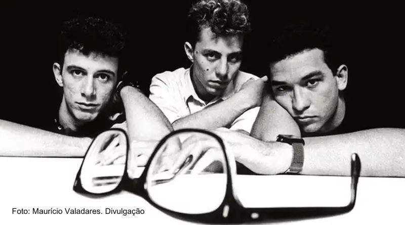 Os Paralamas do Sucesso lançam nova versão de "Vital e Sua Moto".