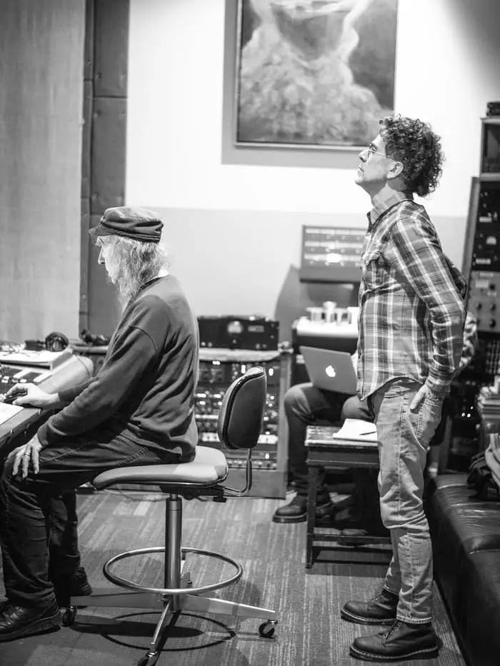 Nando Reis lança álbum triplo "Uma Estrela Misteriosa" e anuncia turnê nacional