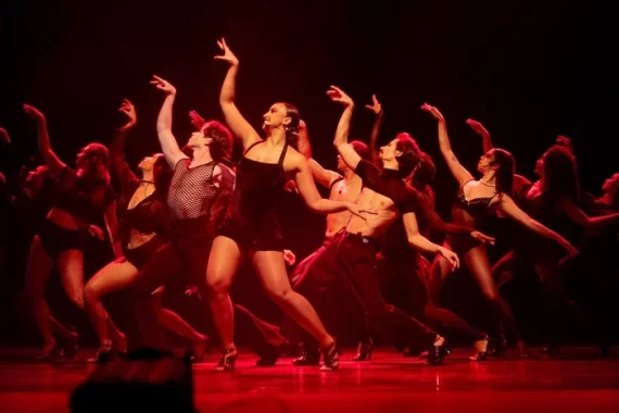 "Chicago – O Musical": MovinCena apresenta espetáculo imperdível em Itajaí