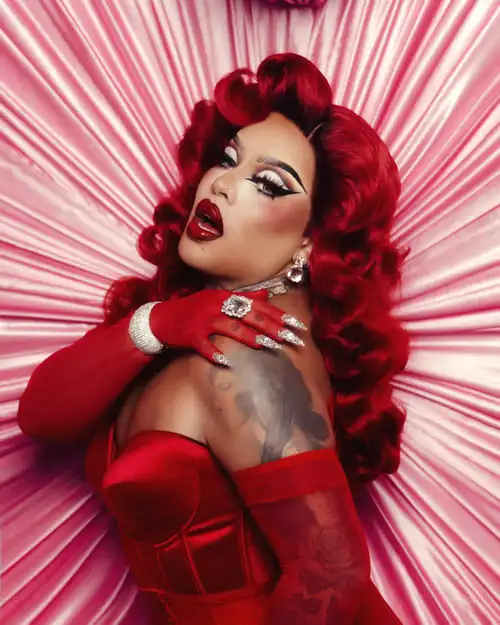 Gloria Groove vai agitar Florianópolis com show de pagode em janeiro