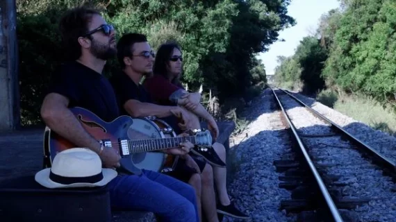 Estação Basílio, Years Agogô e Flora Marginal fazem show gratuito em Florianópolis