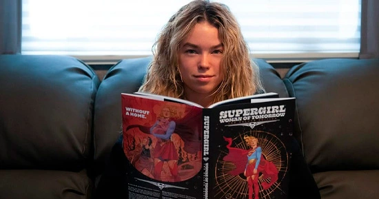 James Gunn revela imagem dos bastidores de "Supergirl"