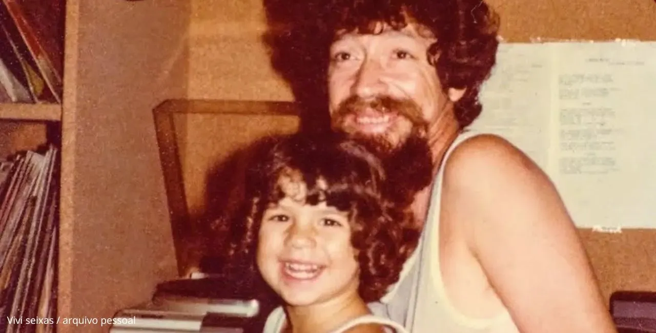 “Capitão Garfo” e bonecas no freezer: Vivi Seixas relembra lado brincalhão de Raul