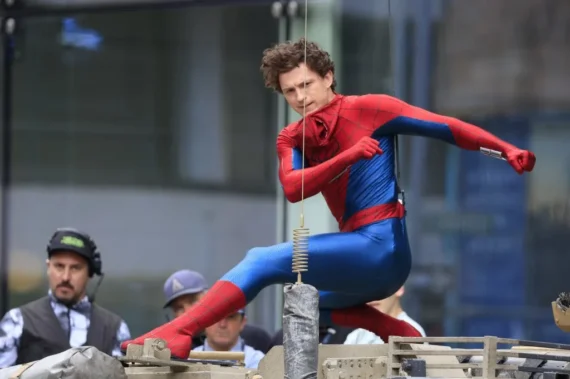 Vazaram as primeiras imagens das gravações de “Homem-Aranha 4”