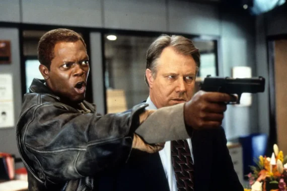 “A Negociação”: filme com Samuel L. Jackson expõe a corrupção policial