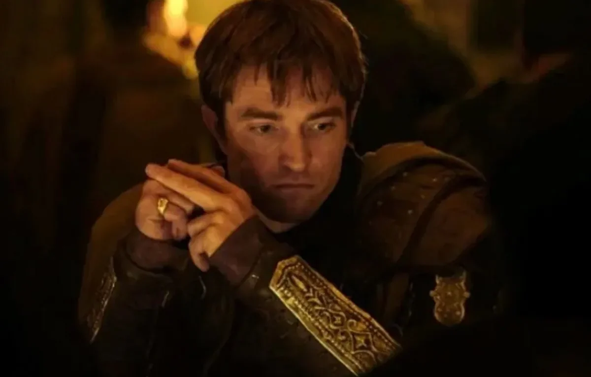 Novas imagens revelam Robert Pattinson como o vilão Antínoo em A Odisseia