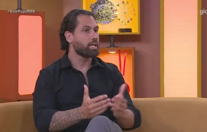 Brigido explicou estratégia para lidar com provocações de Ana Paula no BBB