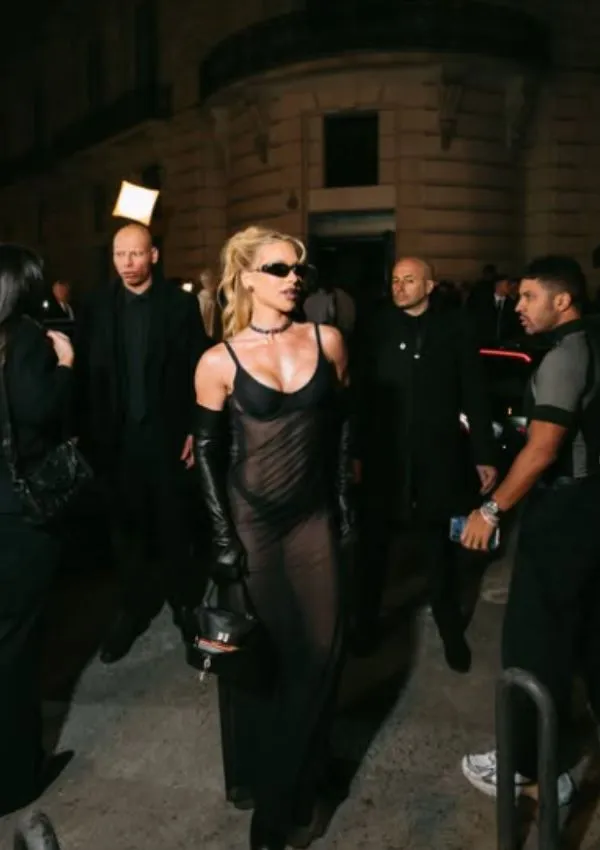 Virginia Fonseca brilha na Semana de Moda de Paris e Vini Jr. elogia: "Superestrela"