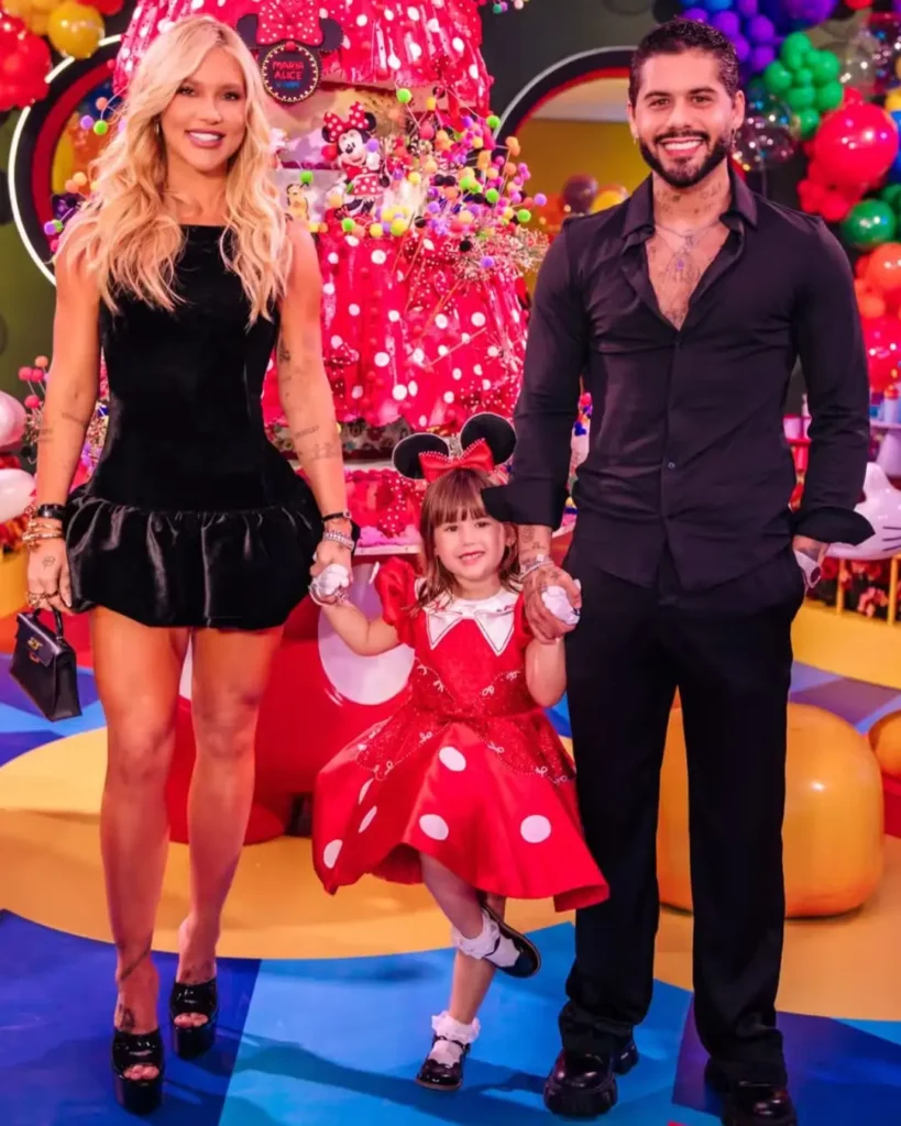 Virginia Fonseca e Zé Felipe reaparecem juntos em festa luxuosa da filha