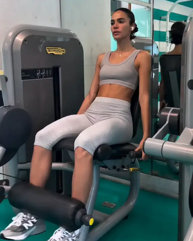 bruna Bruna Marquezine aposta em treino intenso de 30 minutos