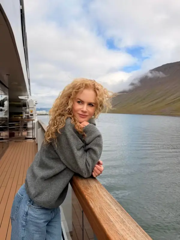 Nicole Kidman encanta fãs ao mostrar viagem inesquecível pela Islândia